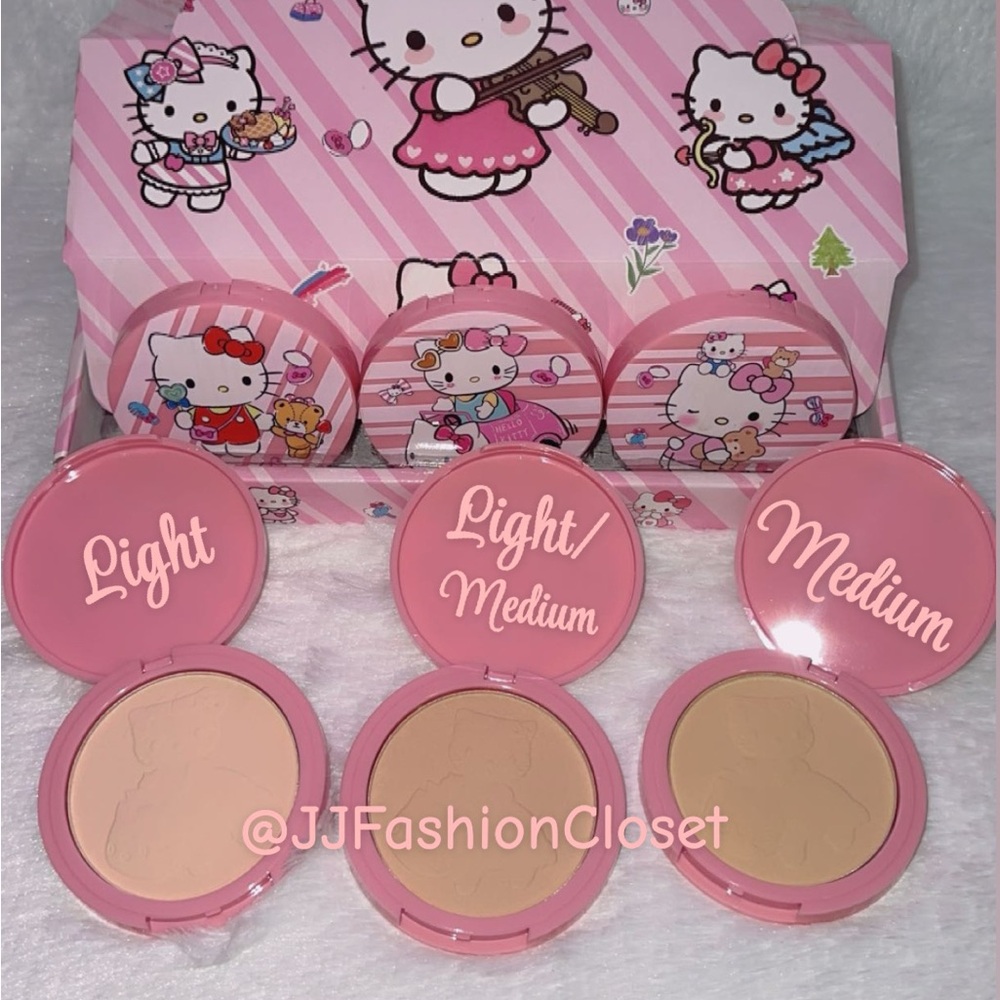 Hello Kitty Compact Powder  ( Set  of 2)